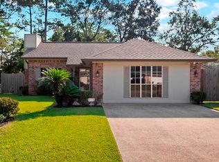 395 Needles St, Vidor, TX 77662