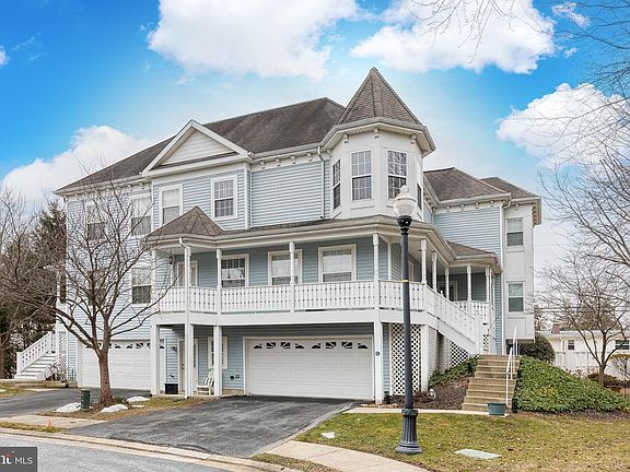 2nd image of 11 Lucy Ct #56
