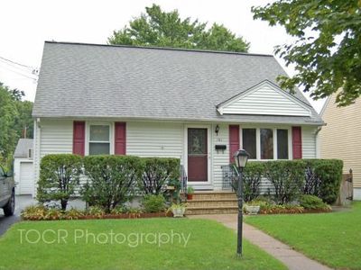 161 Vanderburgh Ave, Rutherford, NJ, 07070