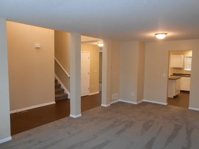 636 Brighton St — Photo 4
