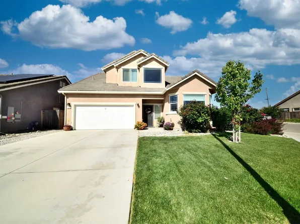 601 Saint Helena Dr, Newman, CA 95360
