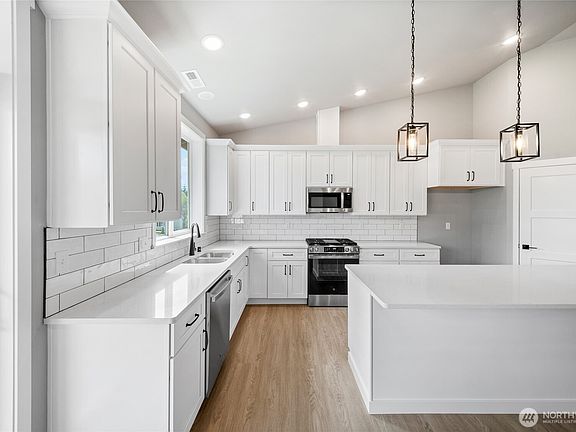 5th image of 103 Sequoia Lane