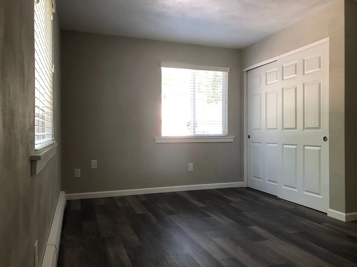1800 W. Pershing Street — Photo 4
