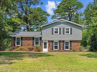 335 Pinecliff Dr, Wilmington, NC 28409