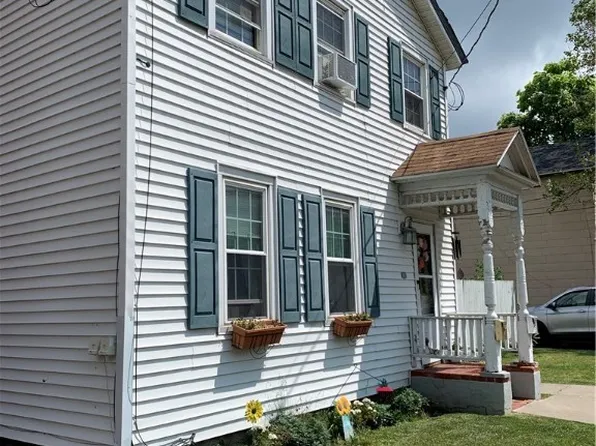 15-17 Wall St, Auburn, NY 13021