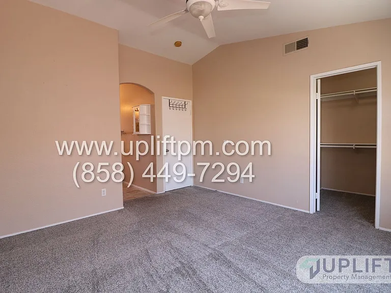 8281 Gold Coast Dr #3 — Photo 6