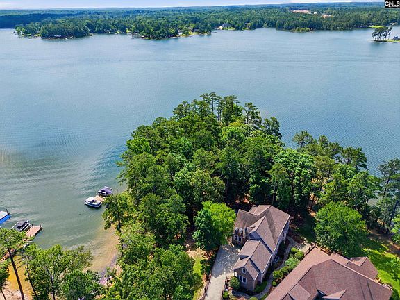 2nd image of 165 Summer Breeze Dr