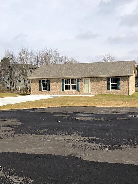 1st image of 29 Lori Ct