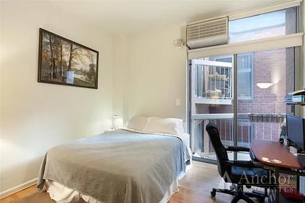 Rented by Anchor Associates | media 34