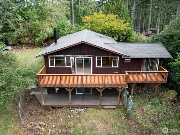 49816 146th Avenue E, Eatonville, WA 98328