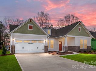 7169 Chamberlain Dr, Harrisburg, NC 28075