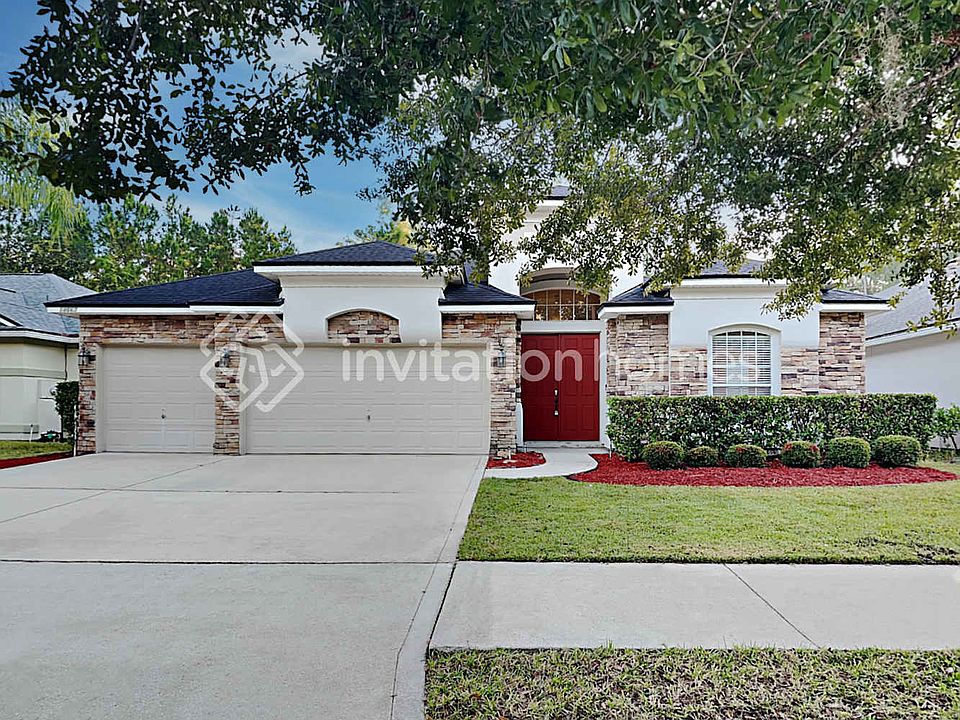 1st image of 14663 Silver Glen Dr E
