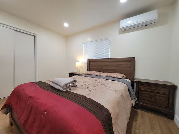5th image of 2060 E Cienega Ave #B