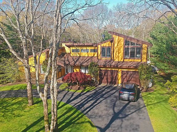 4th image of 8 Whitewood Ct