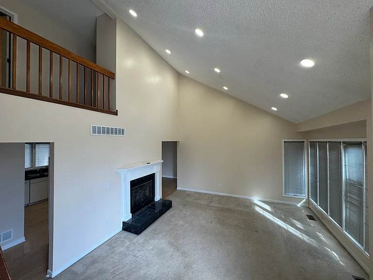27674 Western Golf Dr — Photo 5