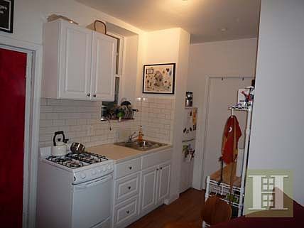 4th image of 414 E 9th St APT 6