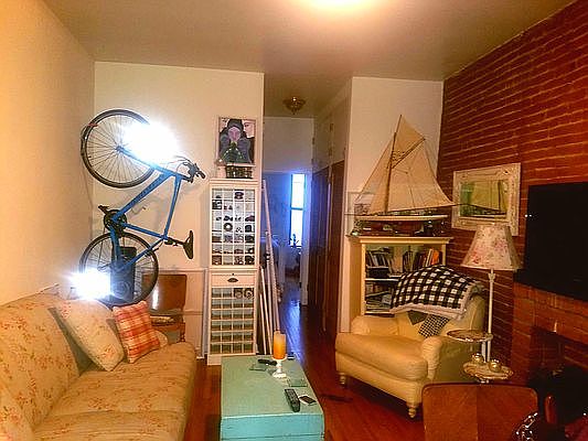 5th image of 321 E 90th St #N