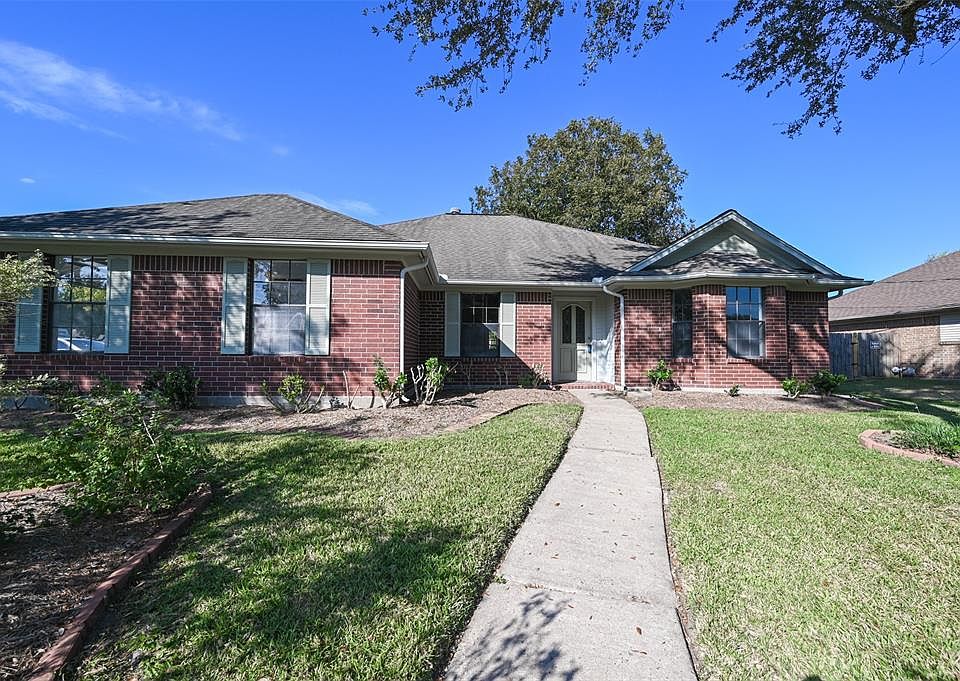 1st image of 532 Teal Dr