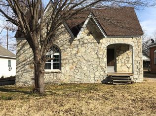 902 S Cherry St, Ada, OK 74820