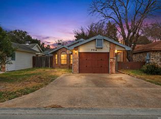 754 Briarbend Dr, New Braunfels, TX 78130