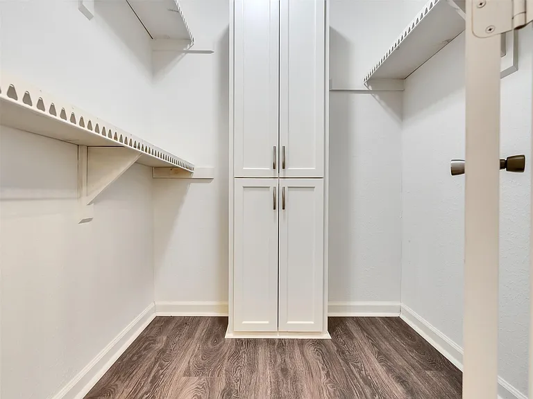 2030 Lone Rock Dr — Photo 27