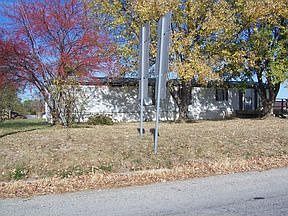 2nd image of 15101 Fairfield Causeway Rd