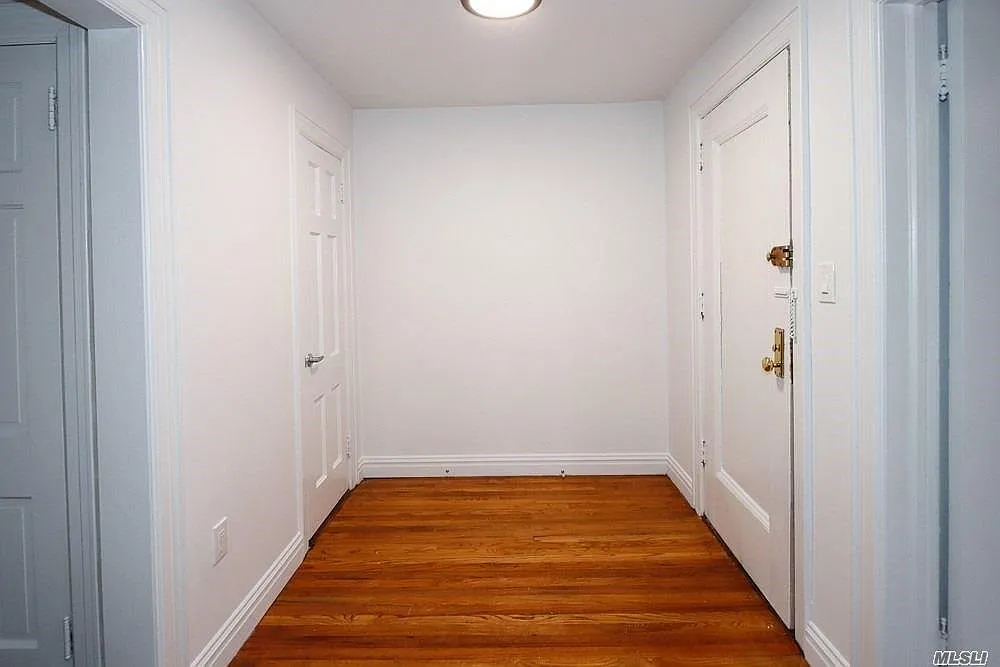 14 Beach Rd — Photo 4