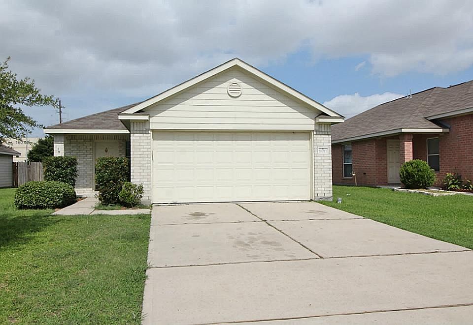 1st image of 18015 Karlow Trail Ln
