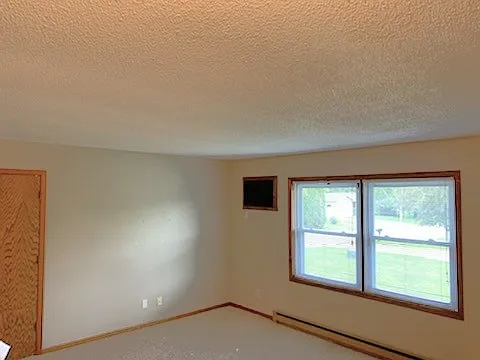 710 Hillcrest St #16 — Photo 6
