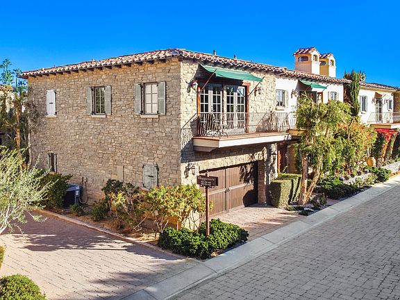 2nd image of 426 Villaggio