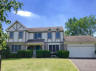 1442 Knottingham Dr, Gurnee, IL 60031