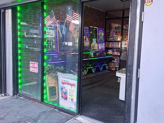 5th image of 3232 Kensington Ave