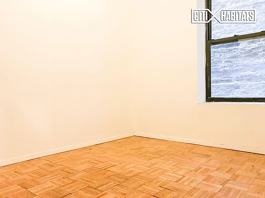 Rented by Citi Habitats | media 42