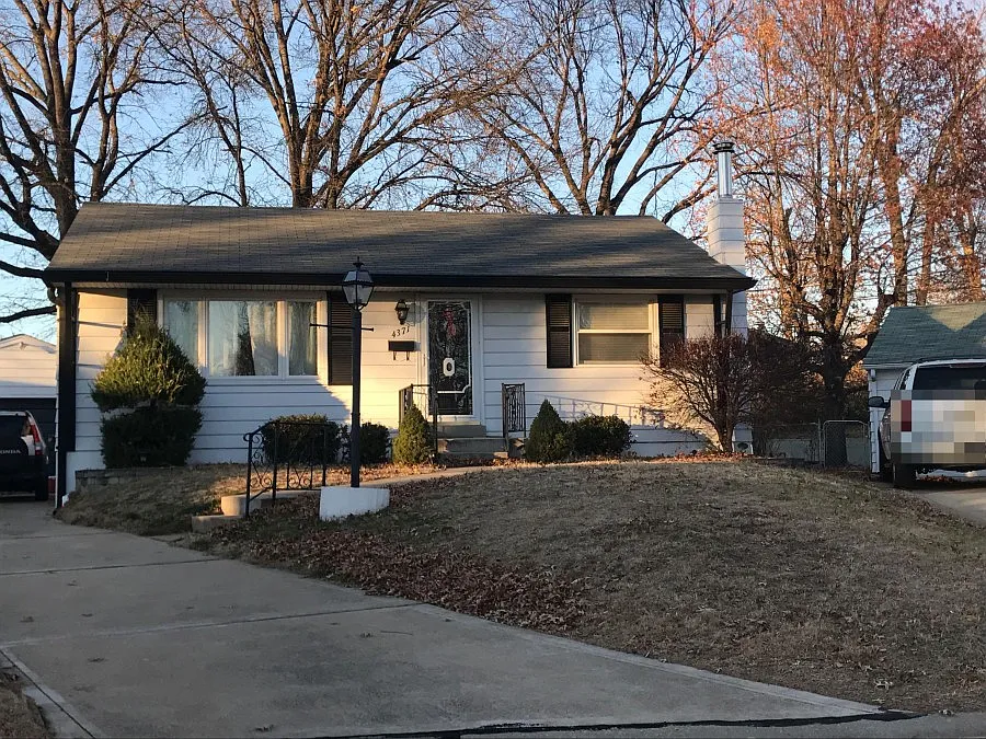 4371 Maroon Ct photo 1