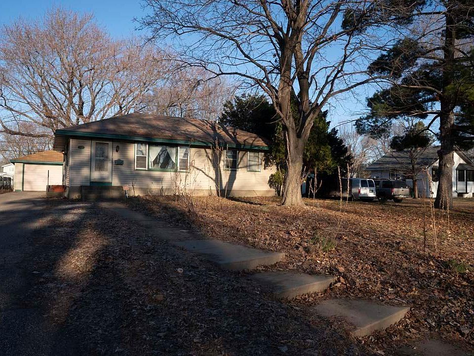 1st image of 5453 N 4th St