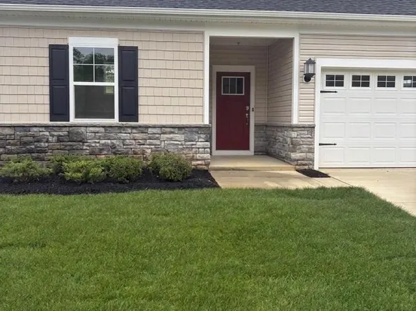 10333 Yosemite St, White Plains, MD 20695