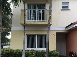 207 NW 14th Ave, Fort Lauderdale, FL 33311