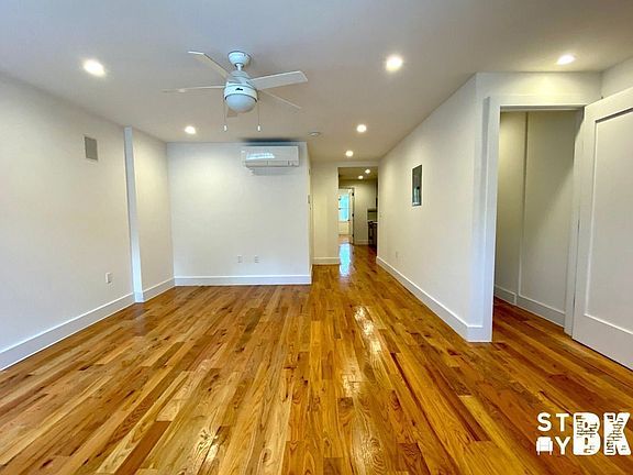 4th image of 43 Vernon Ave APT 2