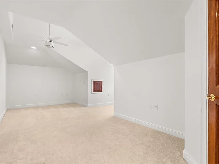 1501 Lake Markham Rd — Photo 87