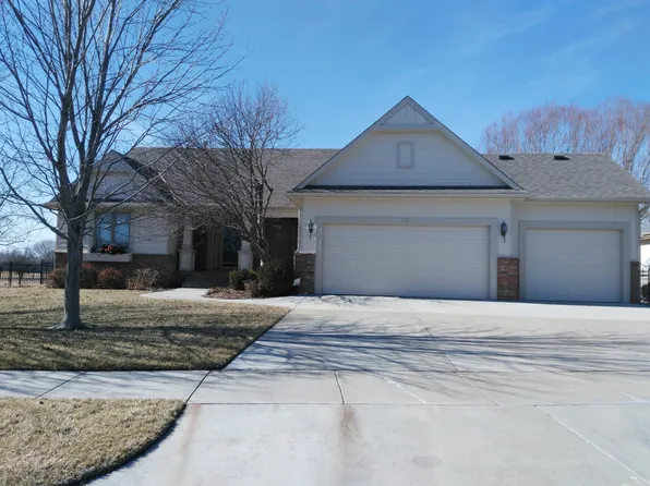 127 S Putter Dr, Andover, KS 67002