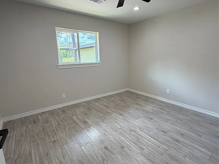 28316 E Hardy Rd — Photo 10