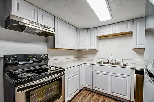 3607 W Kennewick Ave #5 Photo 1