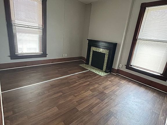 2nd image of 1109 E Kentucky St APT 4