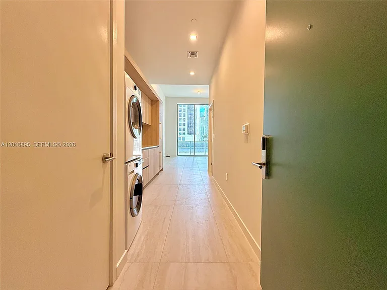 77 SE 5th St #1213 — Photo 2