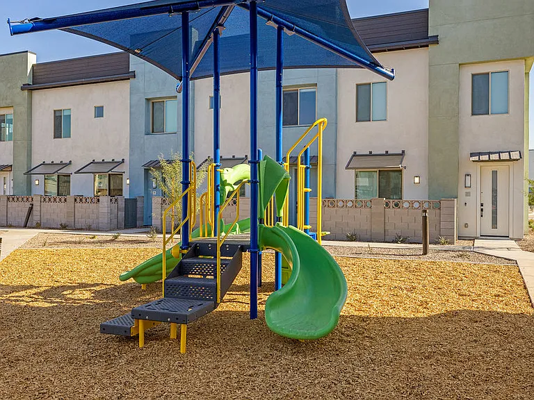 Canopy at The Trails Townhomes — Photo 21