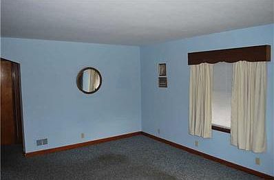 5th image of 1826 King Ave