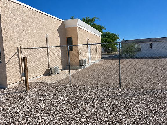 3rd image of 66589 Highway 60