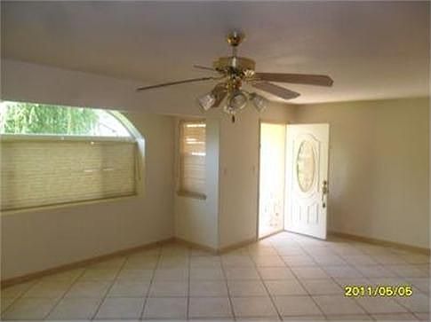 2nd image of 625 Paloma Ave