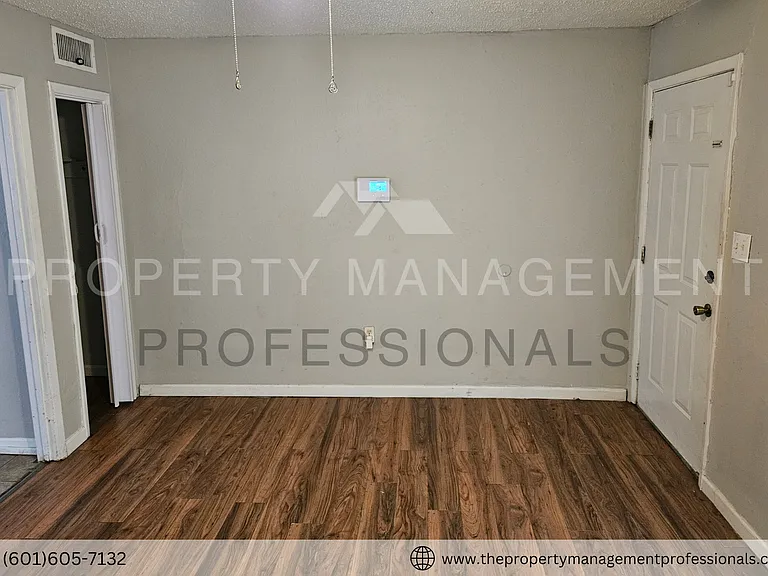 1324 Marydale Dr — Photo 7