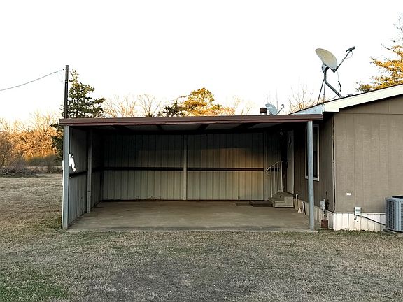 2nd image of 1067 County Road 3224
